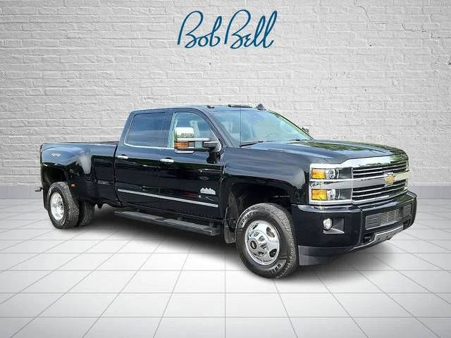 2016 Chevrolet Silverado 3500HD High Country 4WD photo