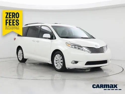 2015 Toyota Sienna LTD FWD photo