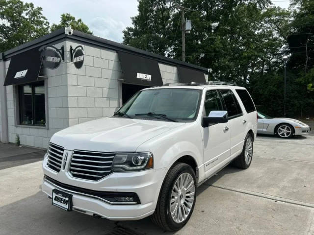 2015 Lincoln Navigator 4WD photo