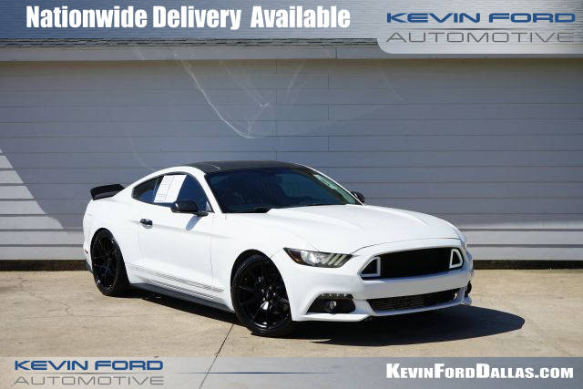 2016 Ford Mustang EcoBoost Premium RWD photo