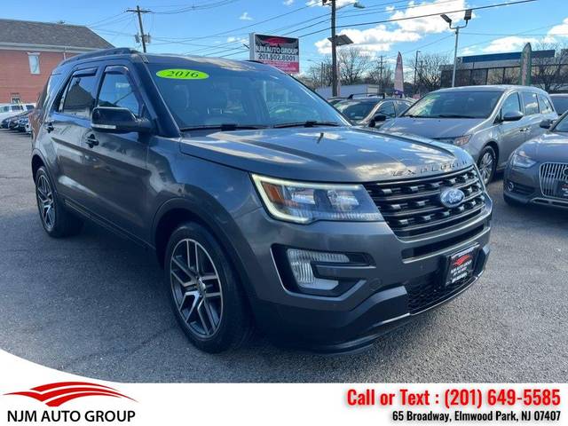 2016 Ford Explorer Sport 4WD photo