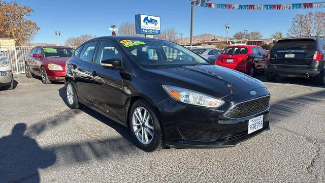 2016 Ford Focus SE FWD photo