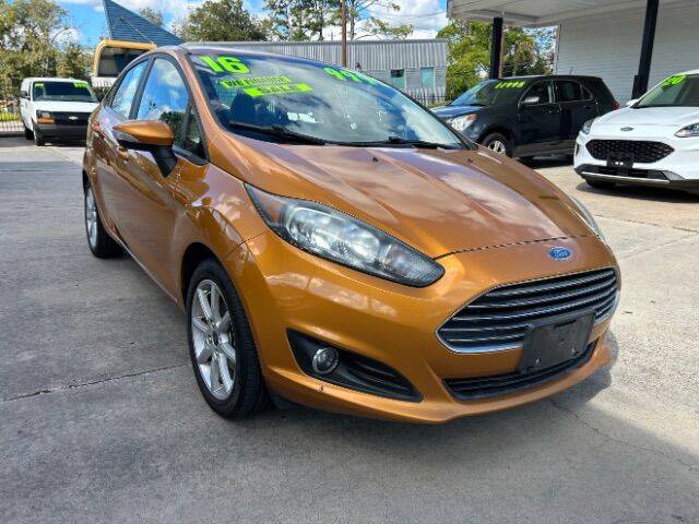 2016 Ford Fiesta SE FWD photo