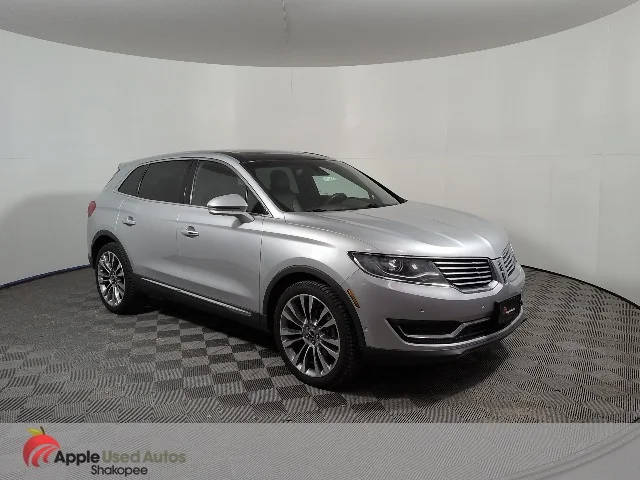 2016 Lincoln MKX Reserve AWD photo