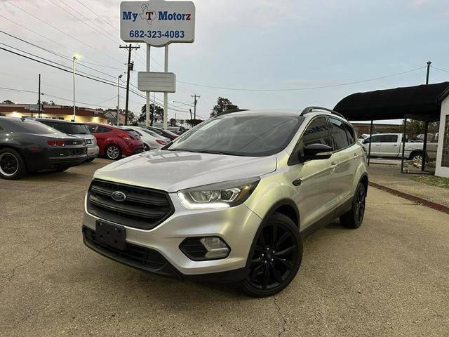 2017 Ford Escape Titanium FWD photo