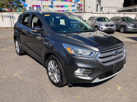 2017 Ford Escape Titanium 4WD photo