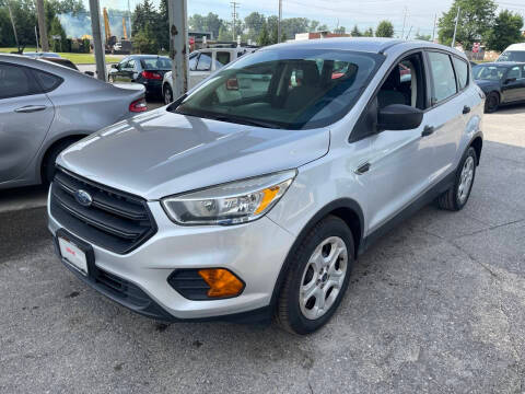 2017 Ford Escape S FWD photo
