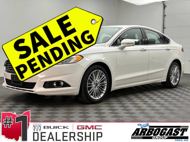 2016 Ford Fusion SE FWD photo