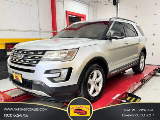 2016 Ford Explorer XLT 4WD photo