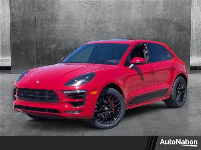 2017 Porsche Macan GTS AWD photo