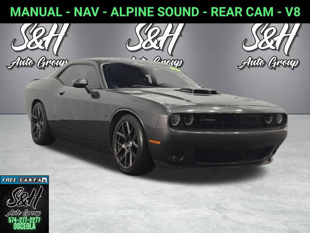 2016 Dodge Challenger R/T Shaker RWD photo