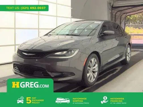 2016 Chrysler 200 S FWD photo