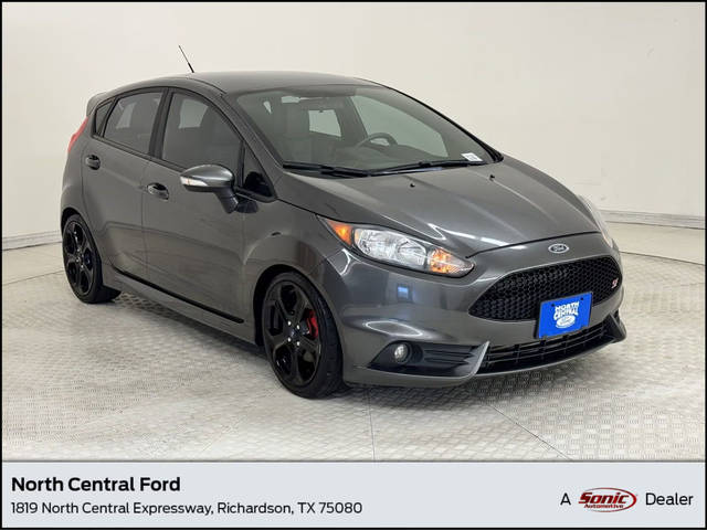 2016 Ford Fiesta ST FWD photo