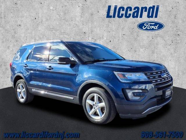 2016 Ford Explorer XLT 4WD photo