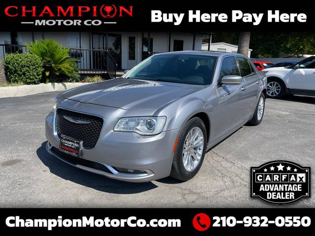 2016 Chrysler 300 Anniversary Edition RWD photo