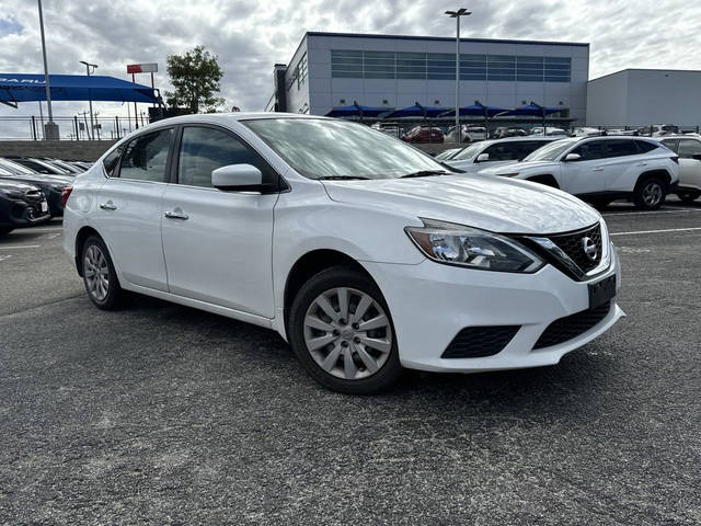 2016 Nissan Sentra S FWD photo