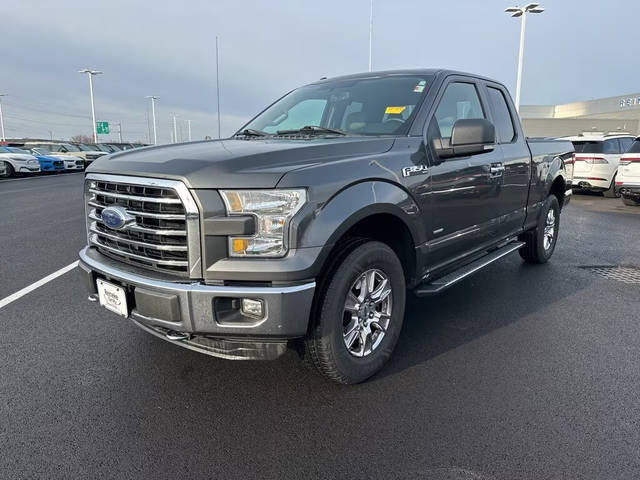 2016 Ford F-150 XLT 4WD photo