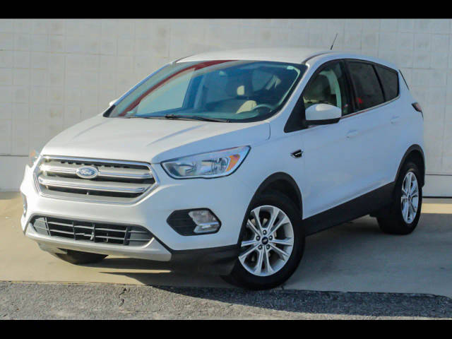 2017 Ford Escape SE FWD photo