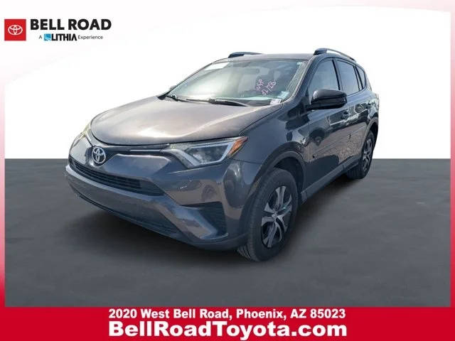 2016 Toyota RAV4 LE FWD photo