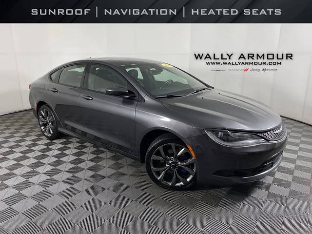 2016 Chrysler 200 S AWD photo