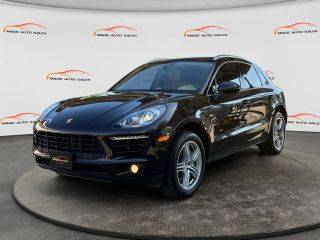 2017 Porsche Macan S AWD photo