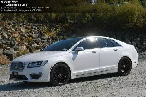 2017 Lincoln MKZ Hybrid Reserve FWD photo