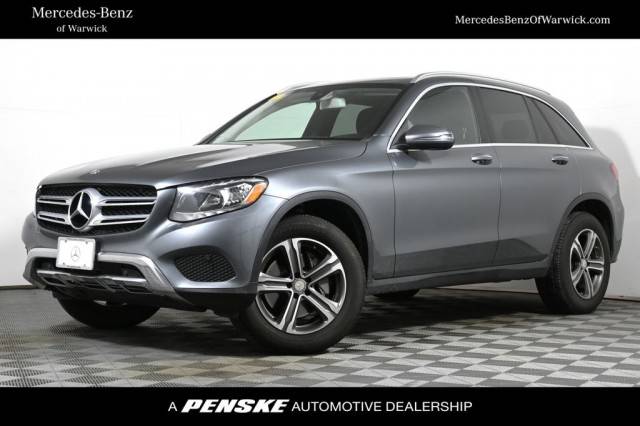 2016 Mercedes-Benz GLC-Class GLC 300 AWD photo