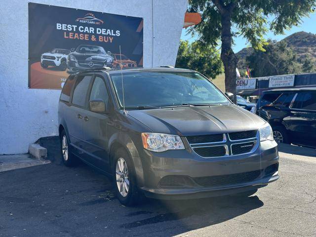 2015 Dodge Grand Caravan SXT FWD photo