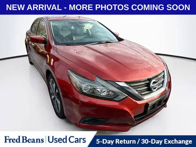 2016 Nissan Altima 2.5 SR FWD photo