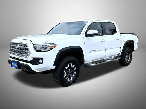 2016 Toyota Tacoma TRD Off Road 4WD photo