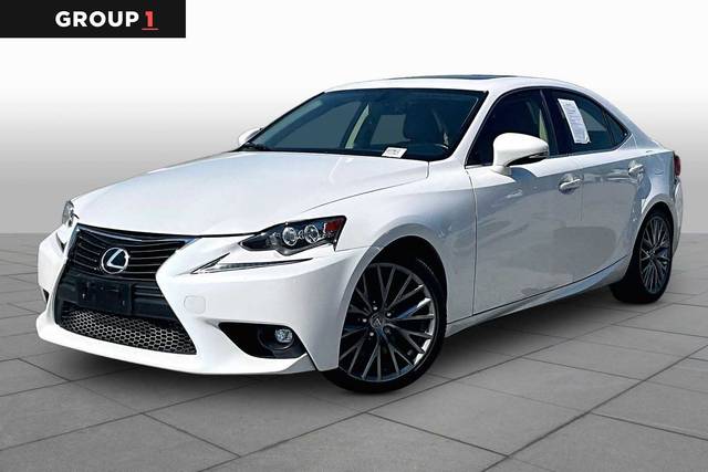 2016 Lexus IS  AWD photo