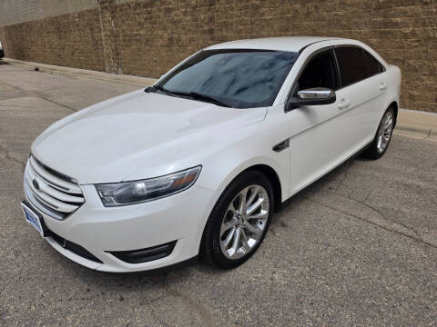 2016 Ford Taurus Limited FWD photo