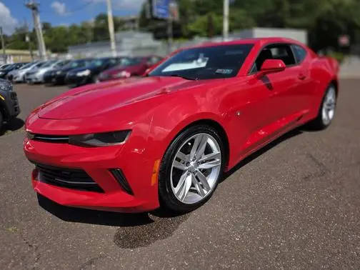 2016 Chevrolet Camaro 1LT RWD photo