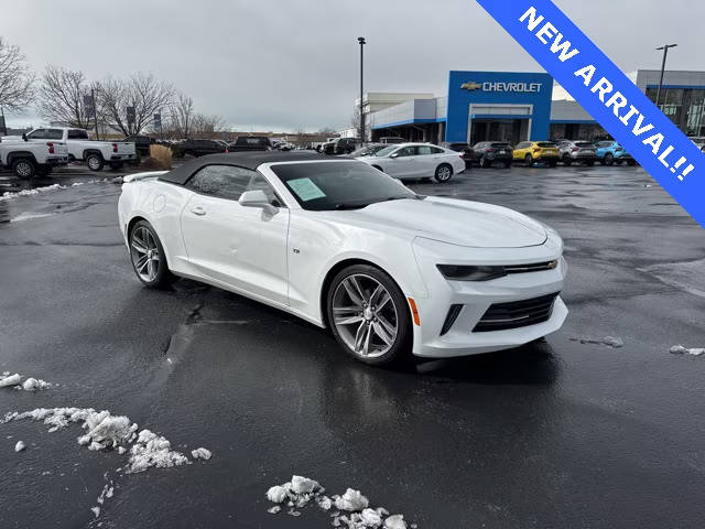 2016 Chevrolet Camaro 2LT RWD photo