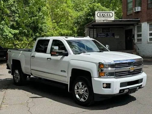 2016 Chevrolet Silverado 2500HD High Country 4WD photo
