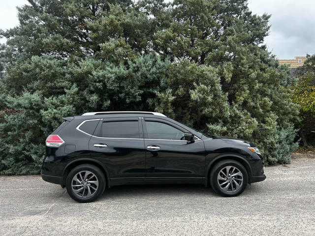 2016 Nissan Rogue SL FWD photo