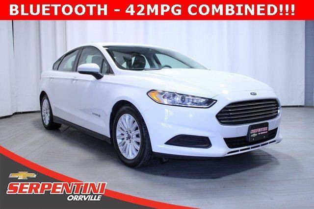 2016 Ford Fusion S Hybrid FWD photo