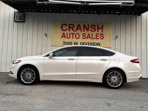 2016 Ford Fusion SE FWD photo