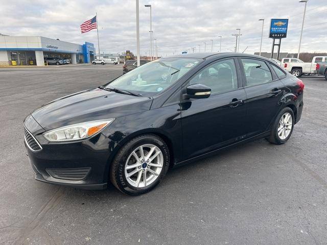 2016 Ford Focus SE FWD photo