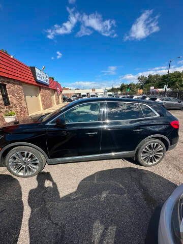2016 Lincoln MKX Reserve AWD photo