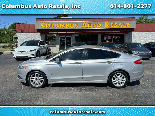 2016 Ford Fusion SE FWD photo