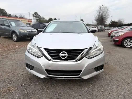 2016 Nissan Altima 2.5 S FWD photo