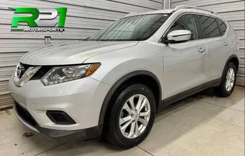 2016 Nissan Rogue SV AWD photo