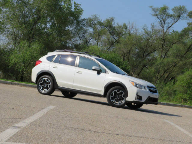 2016 Subaru Crosstrek Premium AWD photo