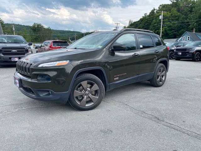 2016 Jeep Cherokee Latitude 4WD photo