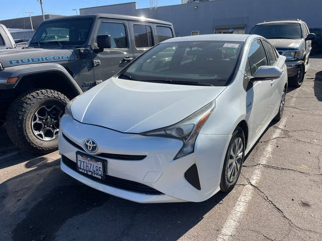 2016 Toyota Prius Two FWD photo