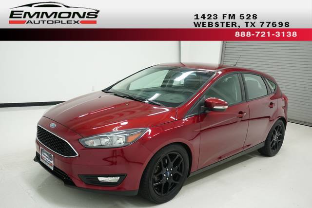 2016 Ford Focus SE FWD photo