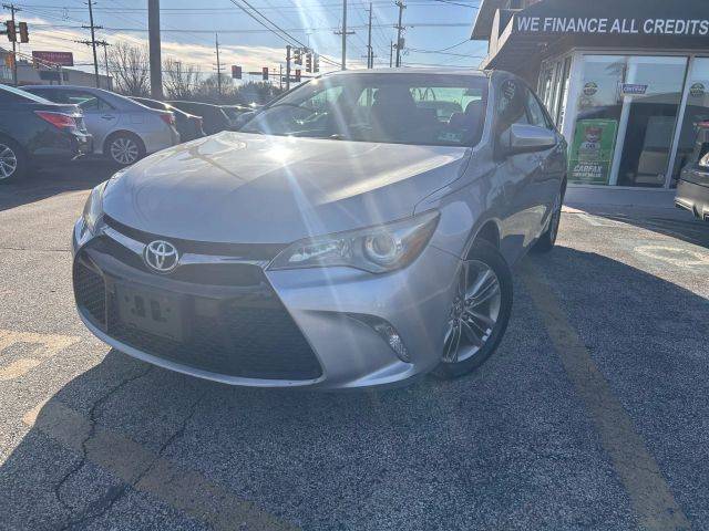 2016 Toyota Camry SE FWD photo
