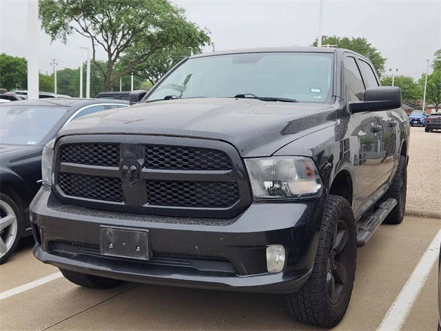 2016 Ram 1500 Express 4WD photo