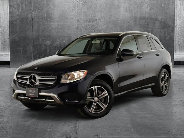 2016 Mercedes-Benz GLC-Class GLC 300 AWD photo